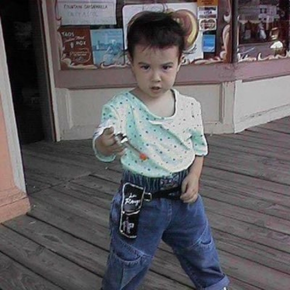 Meet your Posher, Mily - Picture 1 of 1